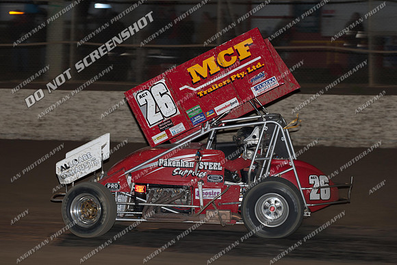 sprintcar 26 act26 tony moule - 10 - Latrobe 8th Dec 2012-10
