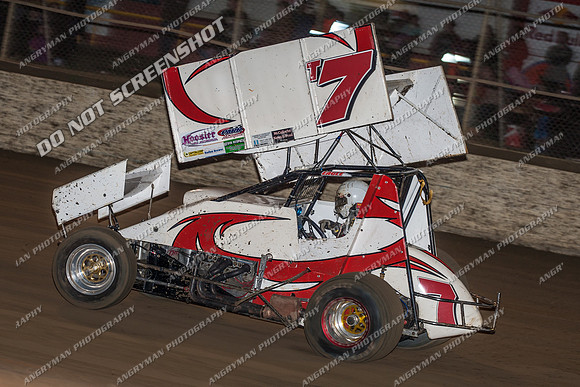 sprintcar 7 t7 tim hutchins - 10 - Latrobe 8th Dec 2012-7