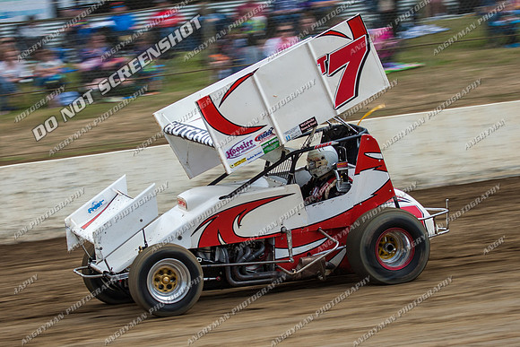 sprintcar 7 t7 tim hutchins - 10 - Latrobe 8th Dec 2012