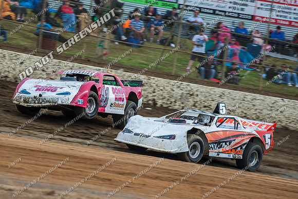 super sedan 5 T5 Leon Cleary - 10 - Latrobe 8th Dec 2012