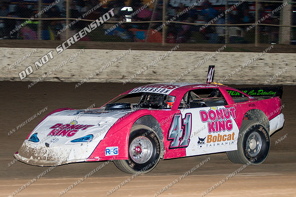 super sedan 41 t41 adam beechey - 10 - Latrobe 8th Dec 2012-3
