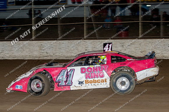 super sedan 41 t41 adam beechey - 10 - Latrobe 8th Dec 2012-4