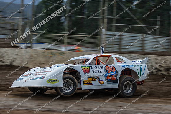 super sedan 22 t22 callum harper - 8 - Hobart 24th November 2012-9