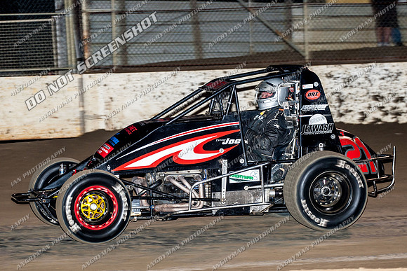 wingless 21 - 8 - Hobart 24th November 2012-5