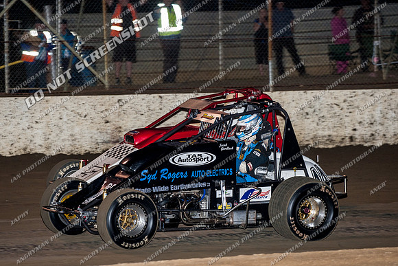 wingless 44 - 8 - Hobart 24th November 2012-4