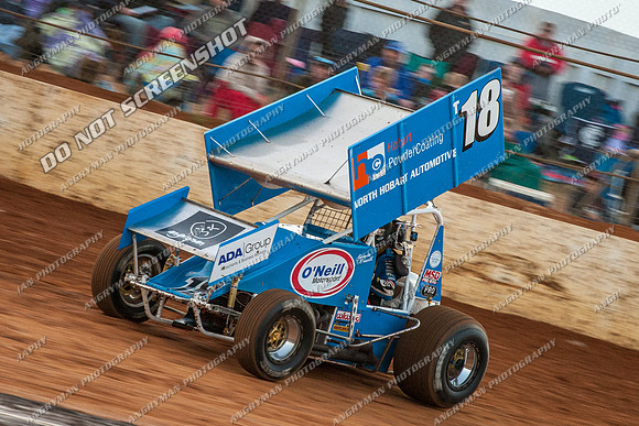 sprintcar 18 t18 jamie oneill - 11 - Carrick 26th Dec 2012-3
