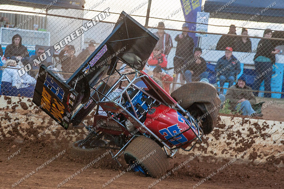 sprintcar 29 t29 robin dawkins - 11 - Carrick 26th Dec 2012-10