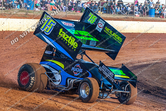 sprintcar 15 t15 tim austin - 11 - Carrick 26th Dec 2012