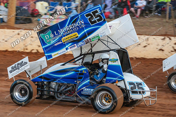 sprintcar 25 t25 anthony frost - 11 - Carrick 26th Dec 2012-4