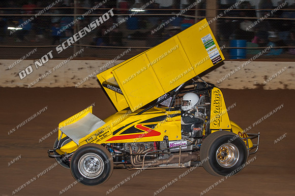 sprintcar 69 t69 michael parker - 11 - Carrick 26th Dec 2012-5