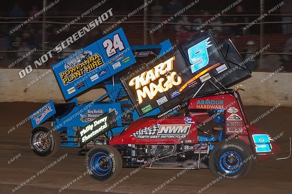 sprintcar 9 t9 chris johns - 11 - Carrick 26th Dec 2012-7