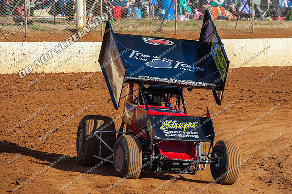 sprintcar 9 t9 chris johns - 11 - Carrick 26th Dec 2012-2