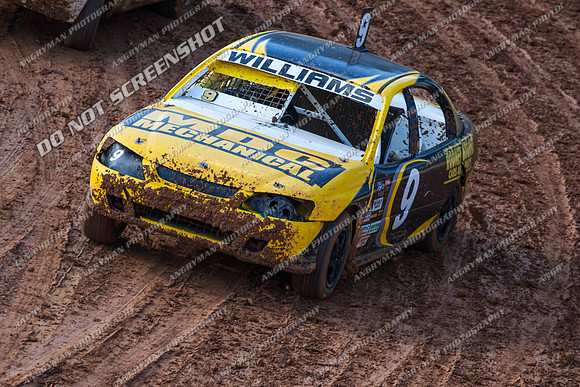 street stock 9 luke williams - 11 - Carrick 26th Dec 2012-3