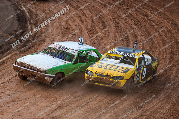 street stock 9 luke williams - 11 - Carrick 26th Dec 2012-4