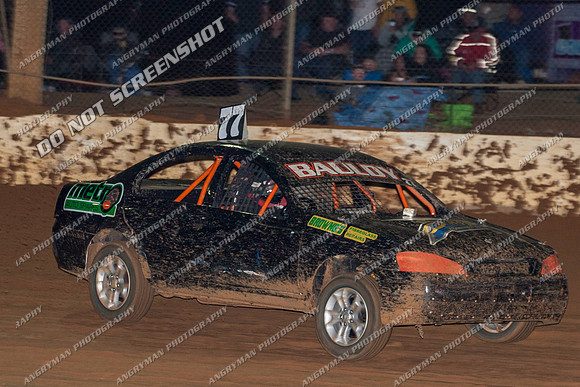 street stock 77 corey bauld - 11 - Carrick 26th Dec 2012-7