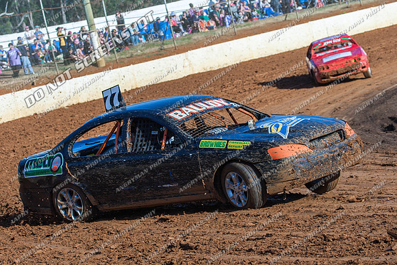 street stock 77 corey bauld - 11 - Carrick 26th Dec 2012-5