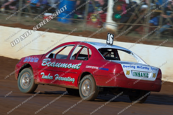 street stock 16 jamie young - 11 - Carrick 26th Dec 2012-6