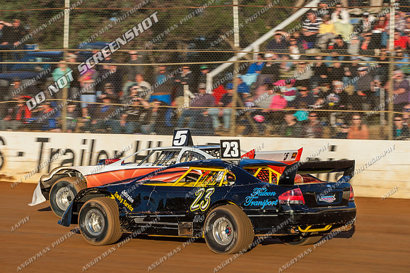 super sedan 23 t23 ethan cole - 11 - Carrick 26th Dec 2012-6