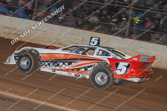 super sedan 5 T5 Leon Cleary - 11 - Carrick 26th Dec 2012-5