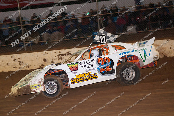 super sedan 22 t22 callum harper - 11 - Carrick 26th Dec 2012