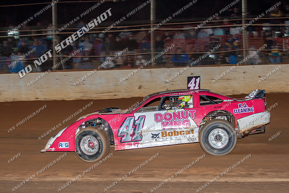 super sedan 41 t41 adam beechey - 11 - Carrick 26th Dec 2012-7