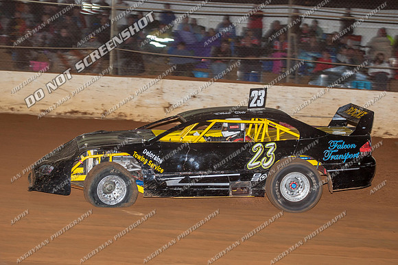 super sedan 23 t23 ethan cole - 11 - Carrick 26th Dec 2012-9