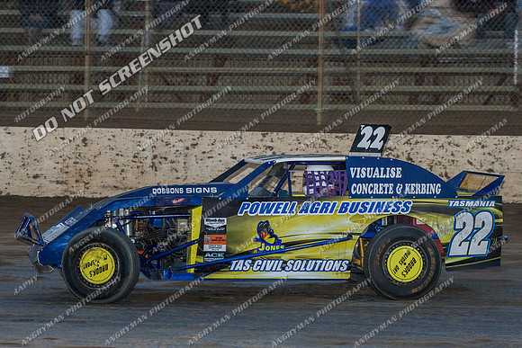 AMCA 22 T22 - 12 - Hobart - 29th Dec 2012-5