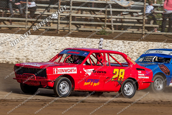 junior 28 t28 laura saltmarsh - 12 - Hobart - 29th Dec 2012