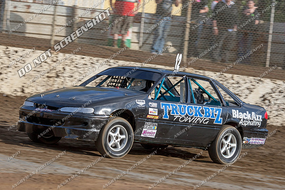 modified 12  t12 luke gunn - 12 - Hobart - 29th Dec 2012-4