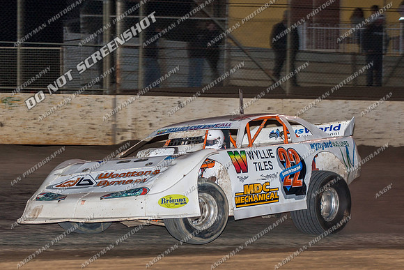 super sedan 22 t22 callum harper - 12 - Hobart - 29th Dec 2012-12