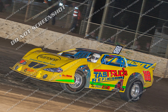super sedan 88 q88 wayne randall - 12 - Hobart - 29th Dec 2012-16