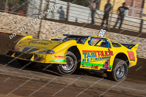 super sedan 88 q88 wayne randall - 12 - Hobart - 29th Dec 2012-11