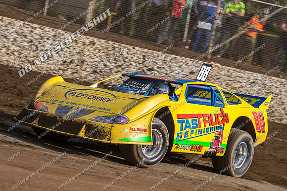 super sedan 88 q88 wayne randall - 12 - Hobart - 29th Dec 2012-13