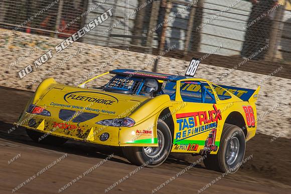 super sedan 88 q88 wayne randall - 12 - Hobart - 29th Dec 2012-5