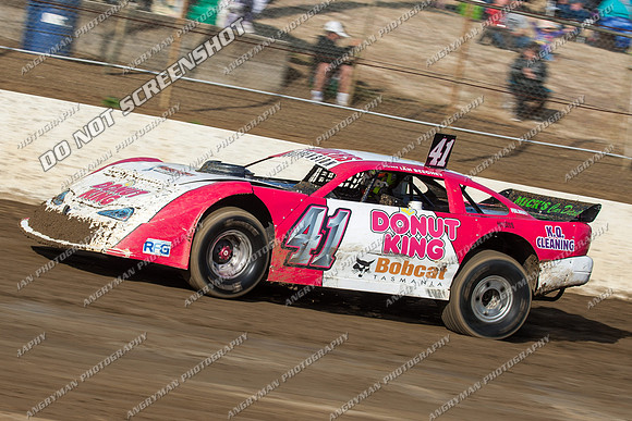 super sedan 41 t41 adam beechey - 12 - Hobart - 29th Dec 2012-8