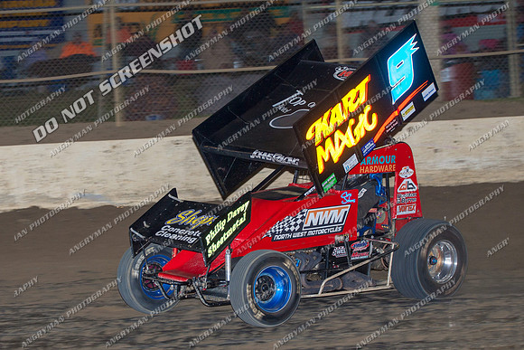 sprintcar 9 t9 chris johns - 13 - Latrobe - 1st Jan 2013-5