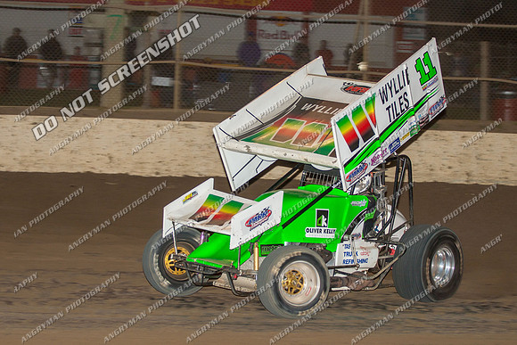 sprintcar 11 t11 Jason Redpath - 13 - Latrobe - 1st Jan 2013-6