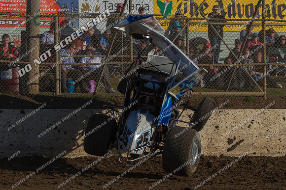 sprintcar 25 t25 anthony frost - 13 - Latrobe - 1st Jan 2013-8