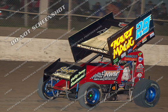 sprintcar 29 t29 robin dawkins - 13 - Latrobe - 1st Jan 2013-4
