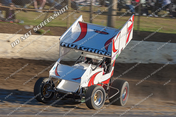 sprintcar 7 t7 tim hutchins - 13 - Latrobe - 1st Jan 2013