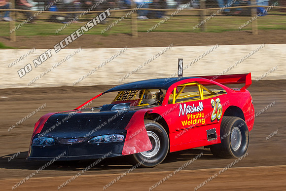 super sedan 25 t25 kevin purton - 13 - Latrobe - 1st Jan 2013