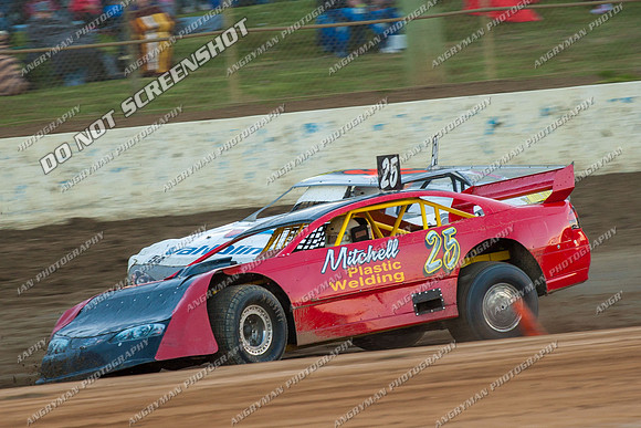 super sedan 25 t25 kevin purton - 13 - Latrobe - 1st Jan 2013-8