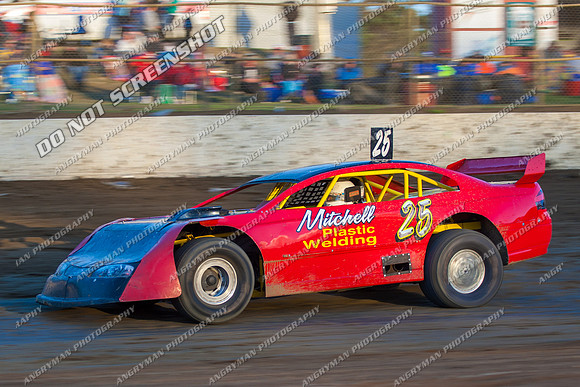 super sedan 25 t25 kevin purton - 13 - Latrobe - 1st Jan 2013-9