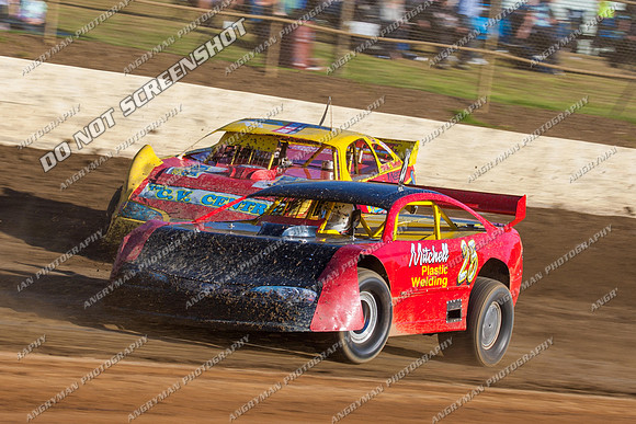 super sedan 25 t25 kevin purton - 13 - Latrobe - 1st Jan 2013-4