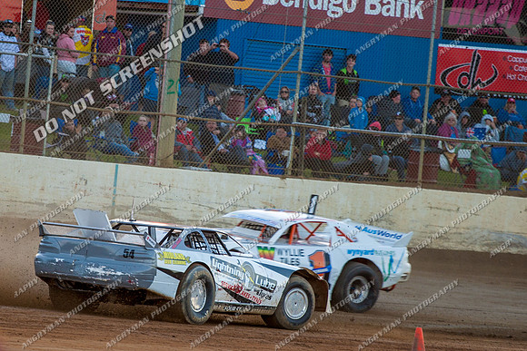 super sedan 54 t54 josh beaumont - 13 - Latrobe - 1st Jan 2013-3
