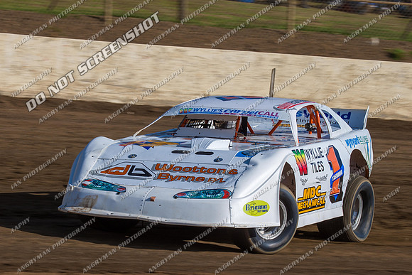 super sedan 22 t22 callum harper - 13 - Latrobe - 1st Jan 2013
