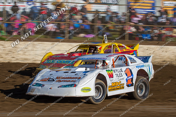 super sedan 22 t22 callum harper - 13 - Latrobe - 1st Jan 2013-4