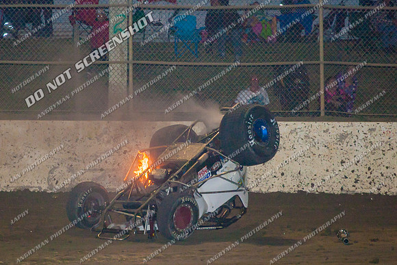 wingless 46 t46 johns - 13 - Latrobe - 1st Jan 2013-10