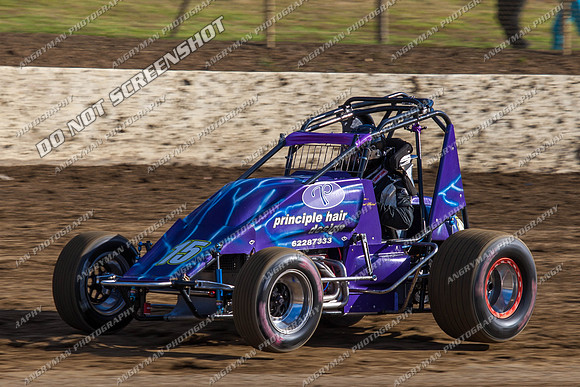 wingless 15 t15 brad herbert - 13 - Latrobe - 1st Jan 2013-3