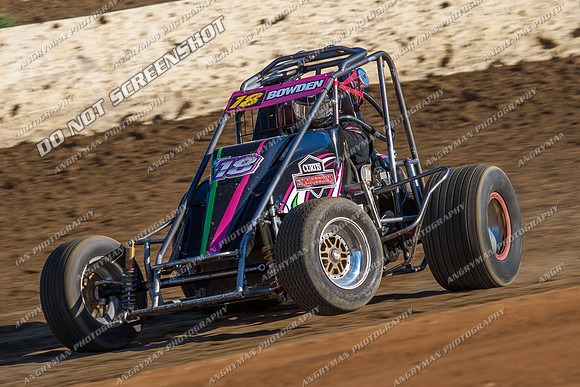 wingless 18 v18 Gary Bowden - 13 - Latrobe - 1st Jan 2013-5